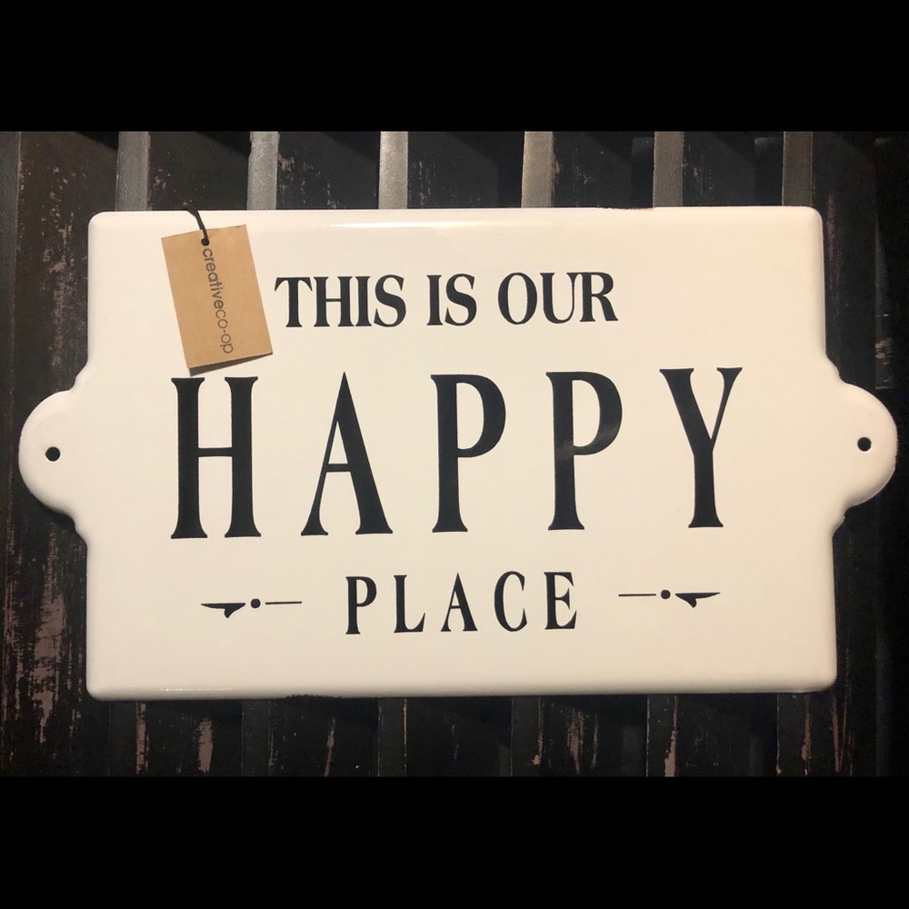 CREATIVE CO-OP Enameled Wall Plaque Sign